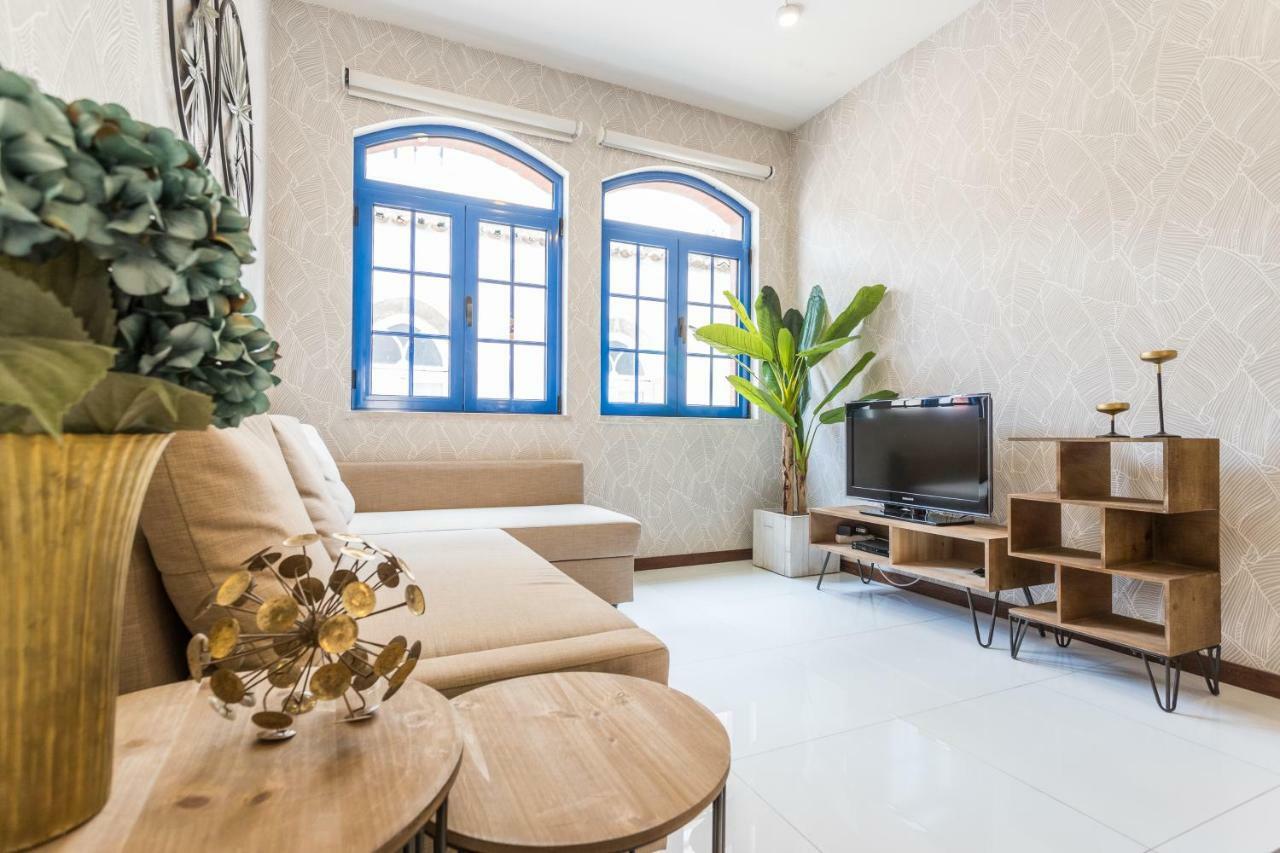 Rossio Penthouse Three-Bedroom Apartment W/ River View And Parking - By Lu Holidays Lisboa Exteriör bild