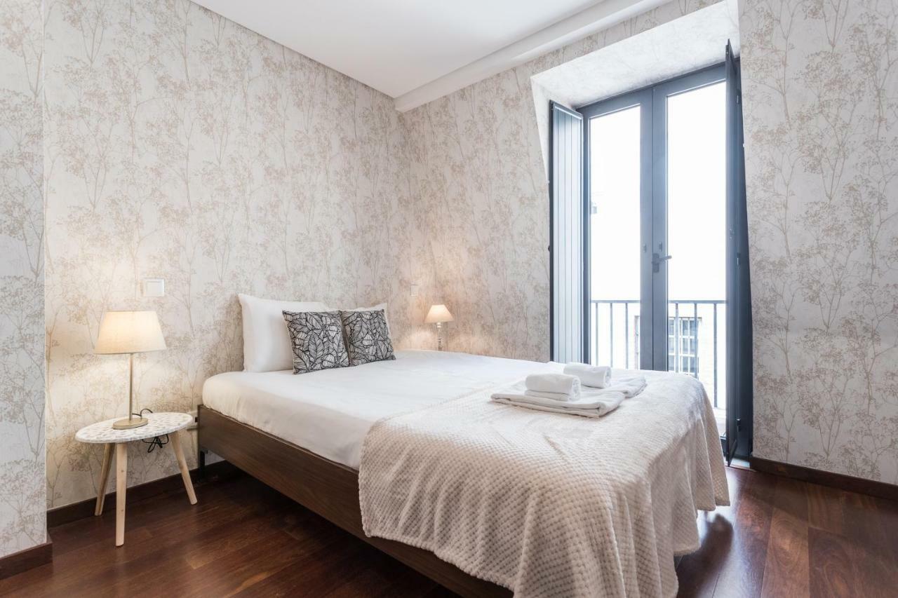 Rossio Penthouse Three-Bedroom Apartment W/ River View And Parking - By Lu Holidays Lisboa Exteriör bild