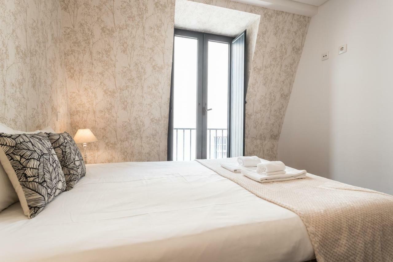 Rossio Penthouse Three-Bedroom Apartment W/ River View And Parking - By Lu Holidays Lisboa Exteriör bild