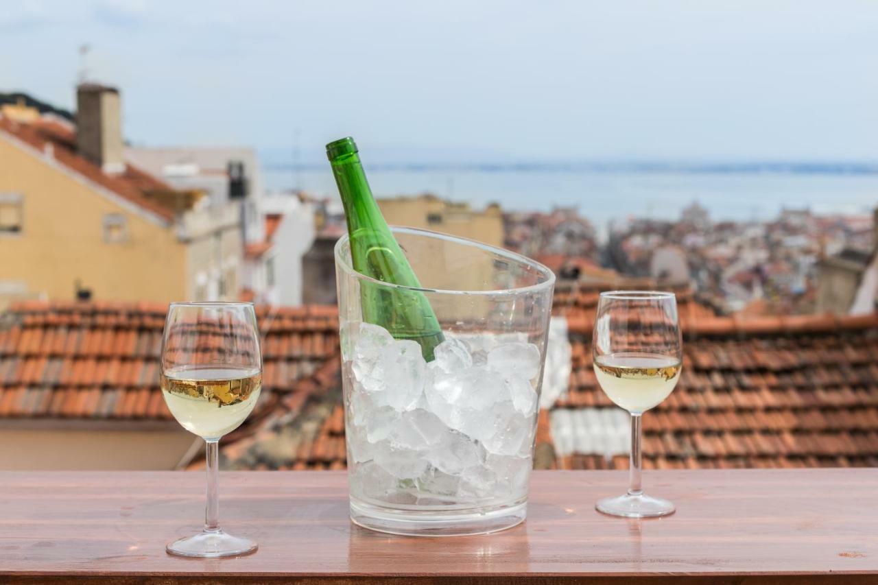 Rossio Penthouse Three-Bedroom Apartment W/ River View And Parking - By Lu Holidays Lisboa Exteriör bild